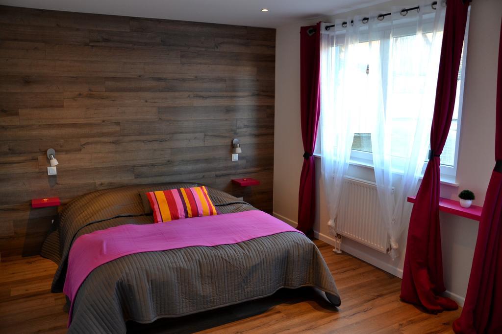 Hotel Restaurant La Couronne Roppenheim Szoba fotó