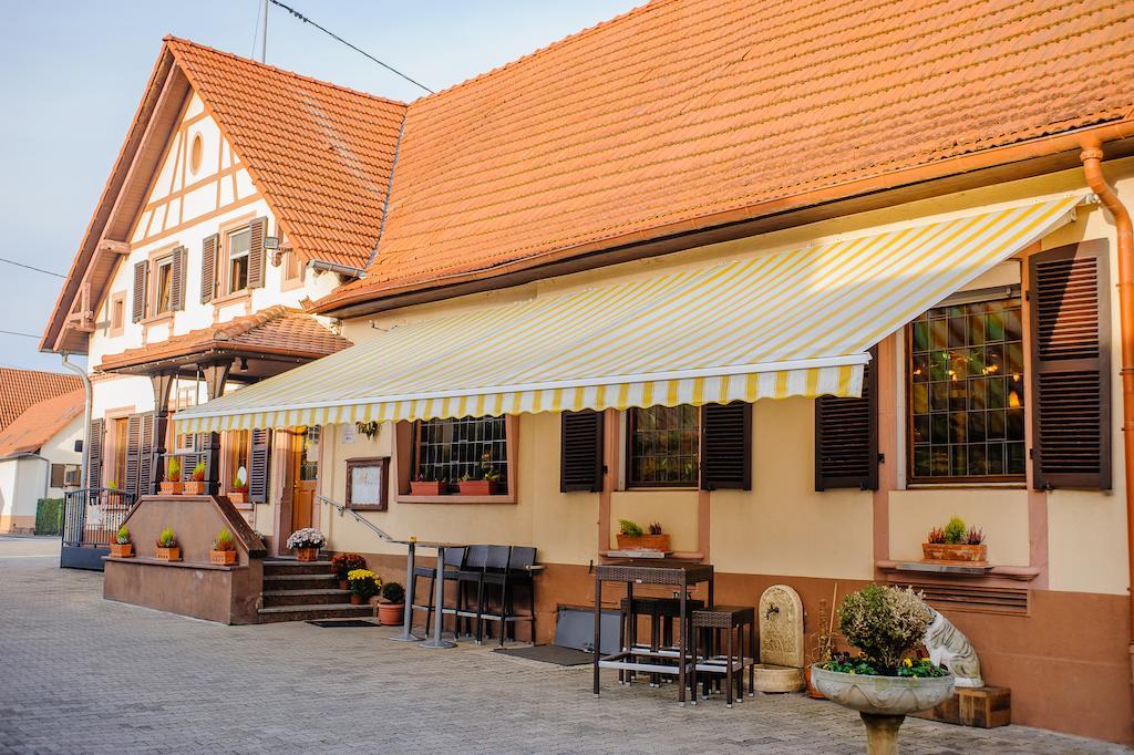 Hotel Restaurant La Couronne Roppenheim Kültér fotó