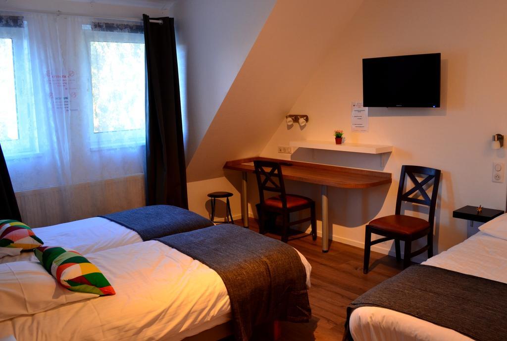 Hotel Restaurant La Couronne Roppenheim Kültér fotó